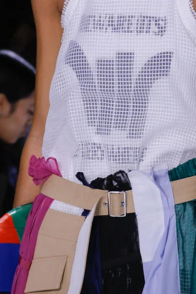 Look 29